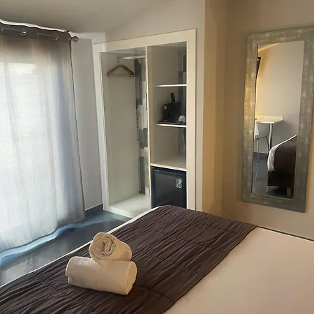 Hotel Sant Pere Ll Hspii Rubi