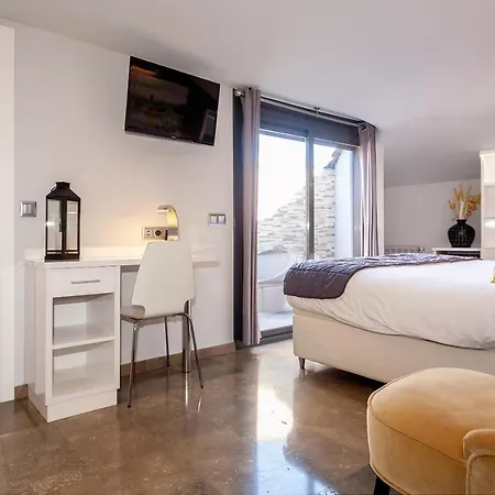 Sant Pere Ll Hspii Szálloda 3*
